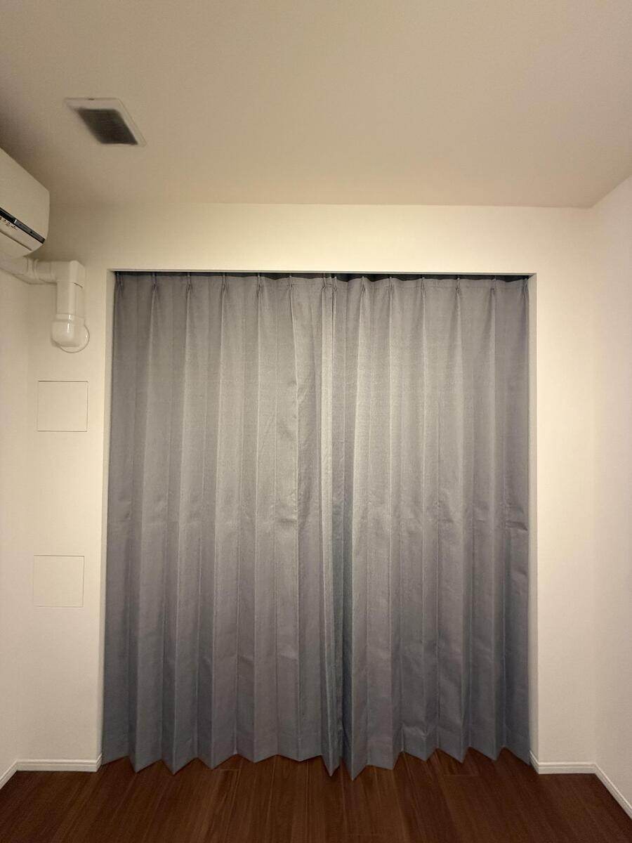 ソワレ カーテン JF-91026 グレー