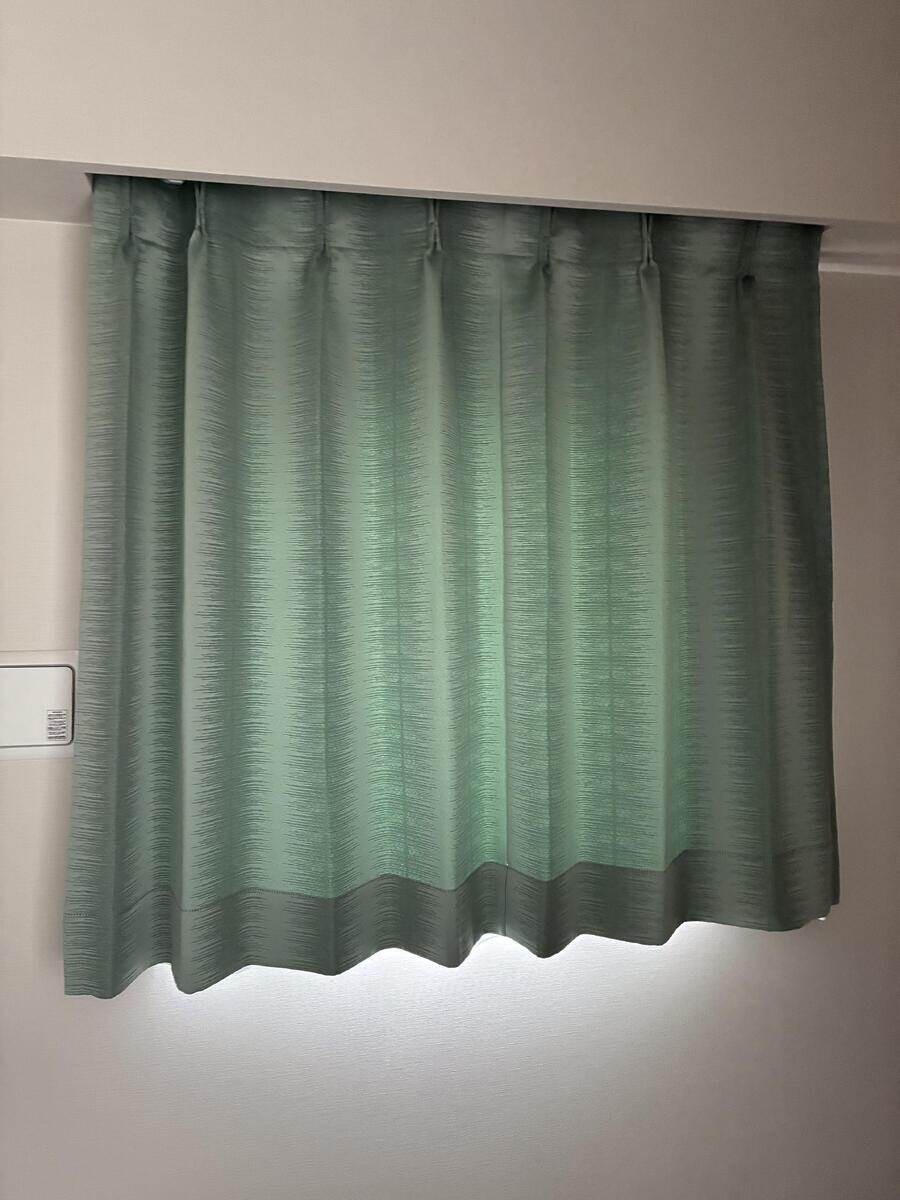 ギザギザ カーテン JD-19174 グリーン