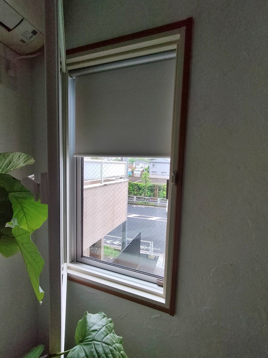 つっぱりロールスクリーン -遮熱・遮光1級- JCL-3051-3068