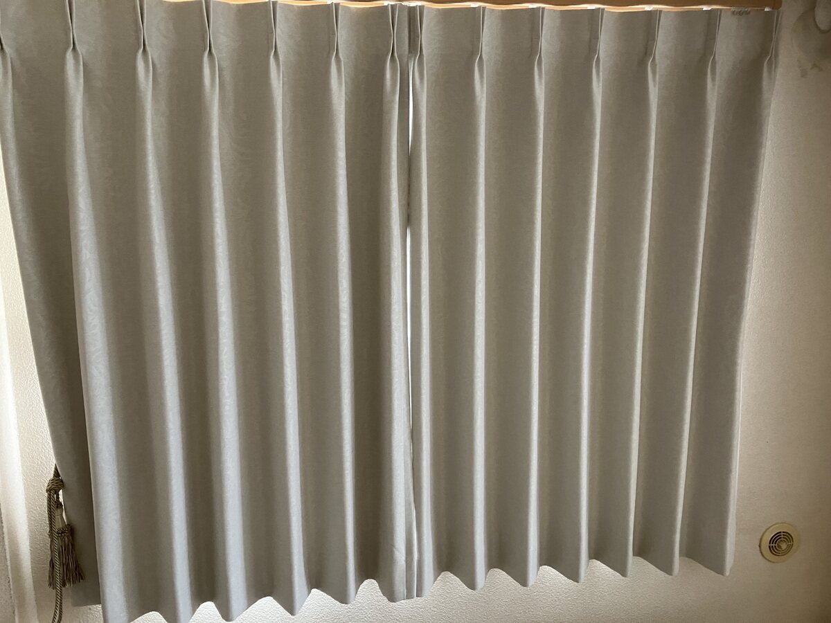 モアナ カーテン J-67177 アイボリー