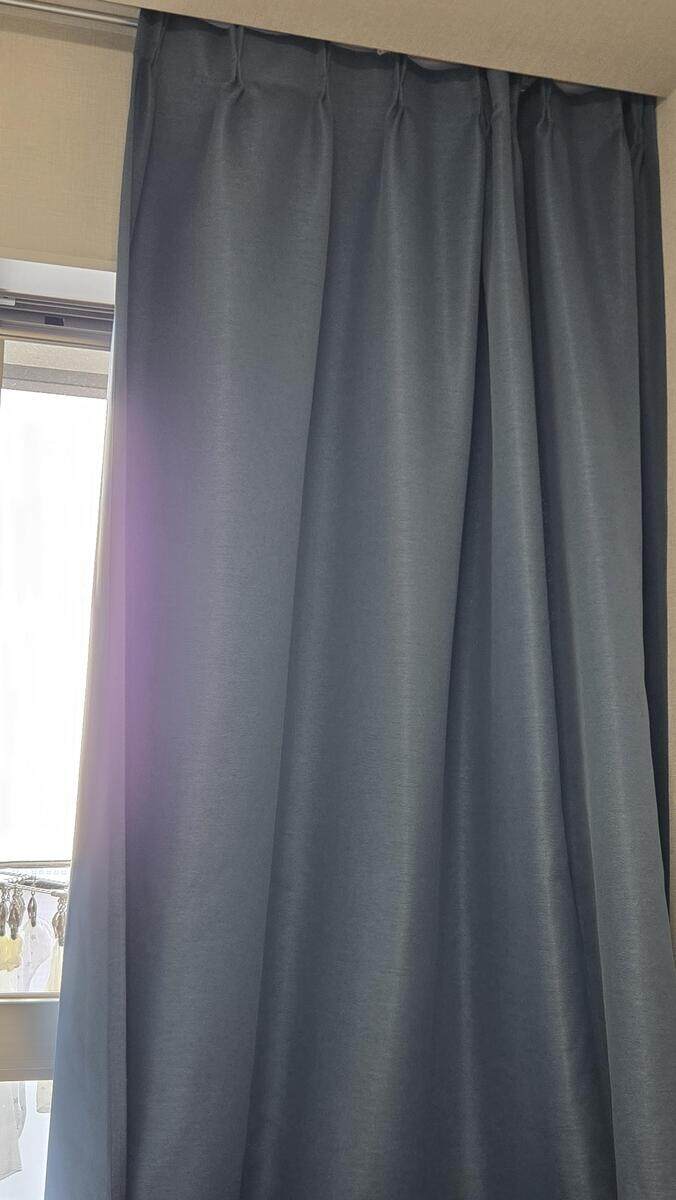 ビリー 特価カーテン J-46010R ダークブルー