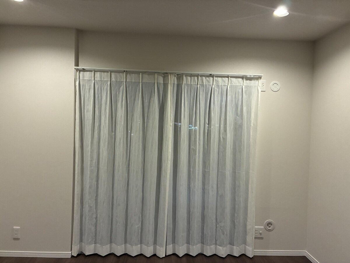 【ミラー・遮熱・UVカット】ウェーブ レースカーテン JD-68009R ベージュ