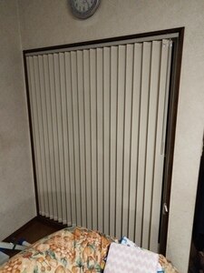 バーチカルブラインド-カジュアルウォッシャブル- アイボリー JC-6027