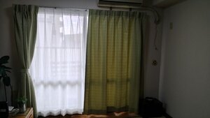 ワオン カーテン JD-19244 イエロー