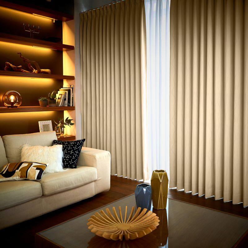 J-12068_drape_4_pull.jpg