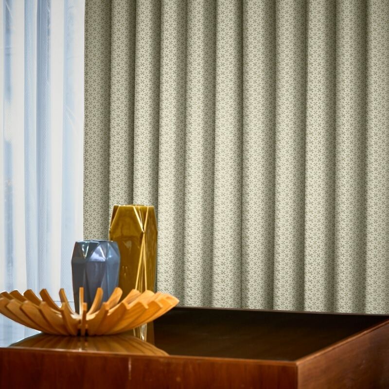 J-19239_drape_4_zoom.jpg