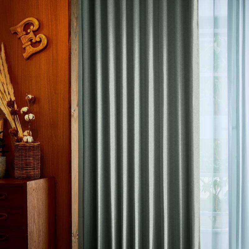 J-37029_drape_3_zoom.jpg