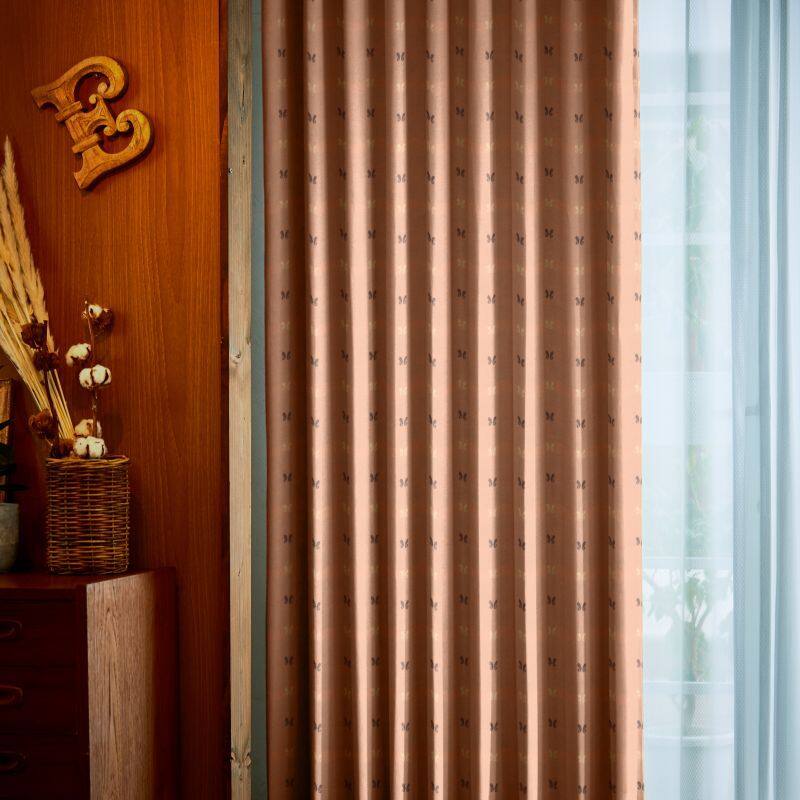 J-40279_drape_3_zoom.jpg
