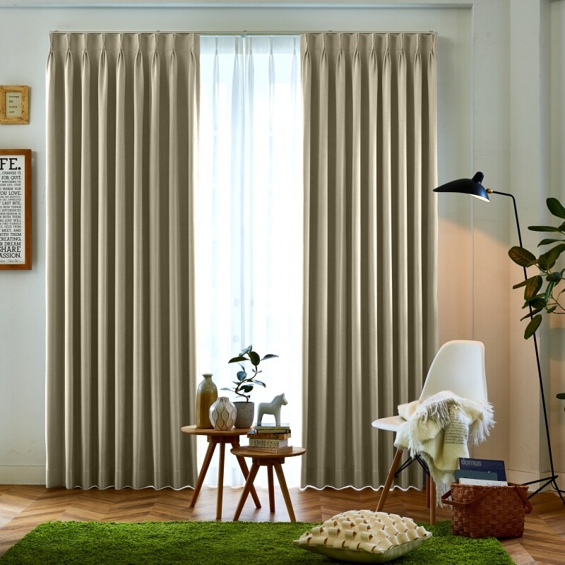 J-46002RT_drape_8_pull.jpg