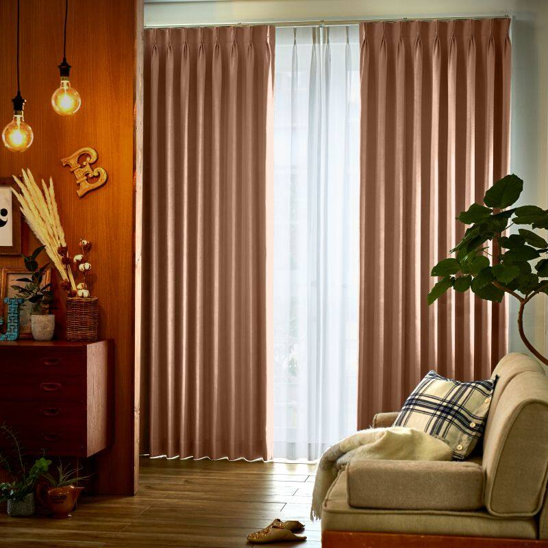 J-52025_drape_3_pull.jpg