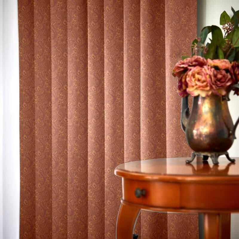 J-92369_drape_2_zoom.jpg