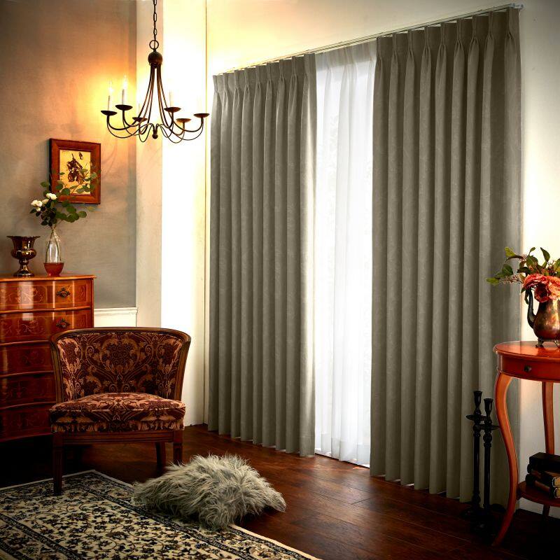 J-92579_drape_2_pull.jpg