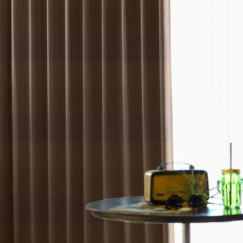 J-97285_drape_1_zoom.jpg