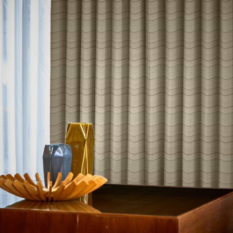 J-97428_drape_4_zoom.jpg