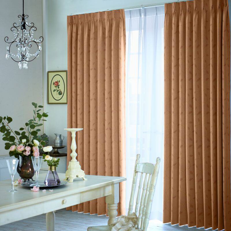 P-27171_drape_9_pull.jpg