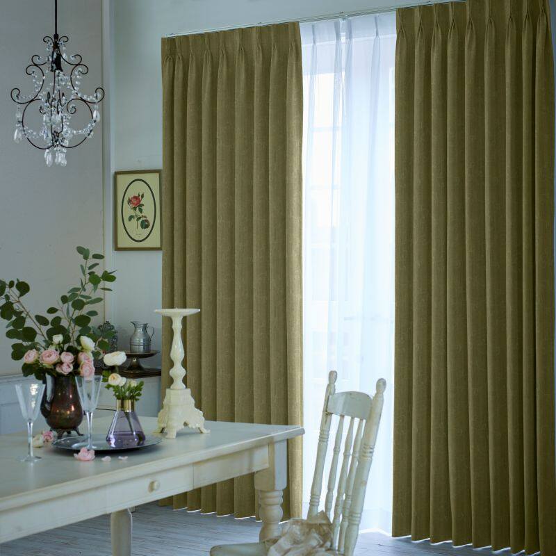 P-28007_drape_9_pull.jpg
