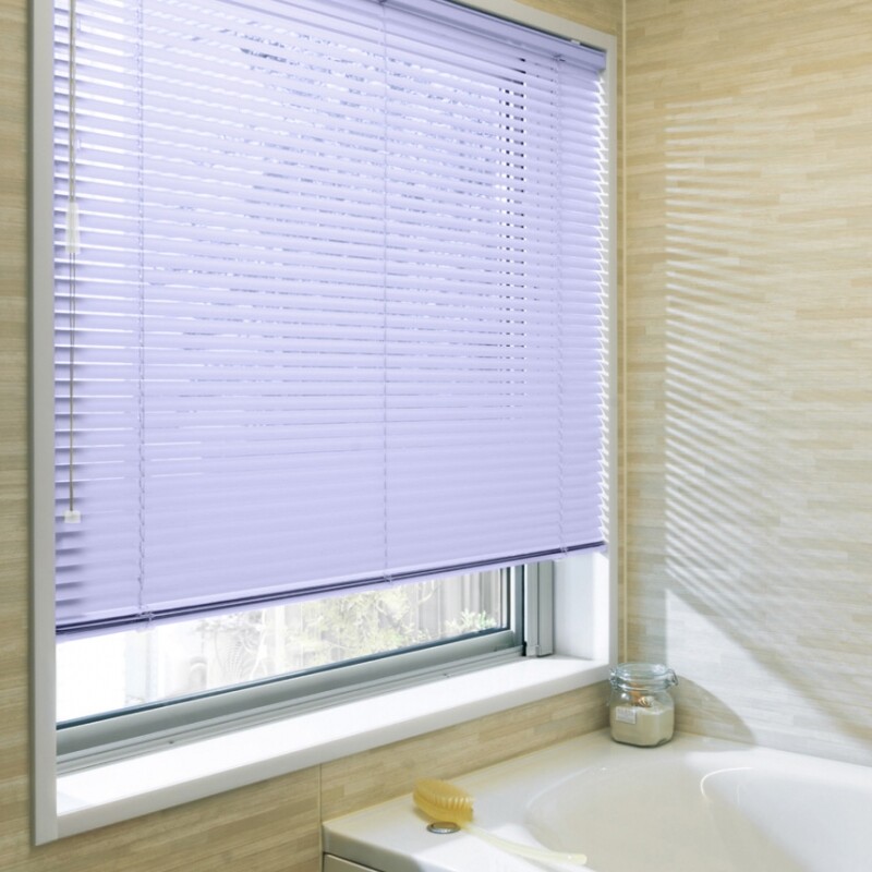 aluminumblind_basic_bathwindow_1_2855.jpg