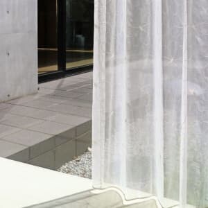 ハンナ カット生地 J-92545 ホワイト