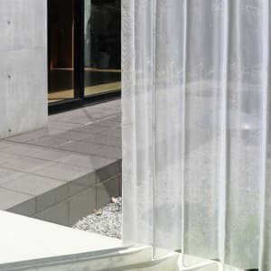 ソフィー カット生地 J-92550 ホワイト