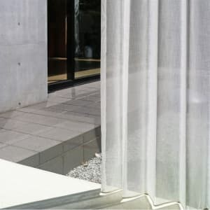 シャイン カット生地 J-92662 オフホワイト