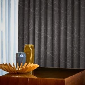 J-92806_drape_4_zoom.jpg