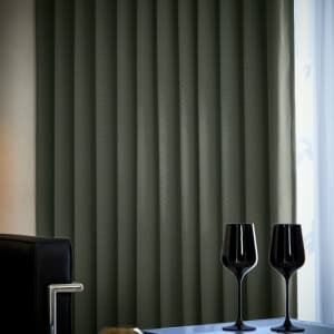 J-93019_drape_5_zoom.jpg