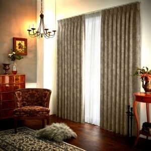 J-96003_drape_2_pull.jpg