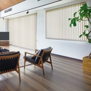 バーチカルブラインド-フェスタ2- ライトアイボリー A8748