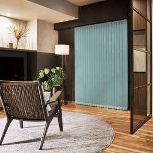 バーチカルブラインド-ラフィー遮光- A8862 マリンブルー