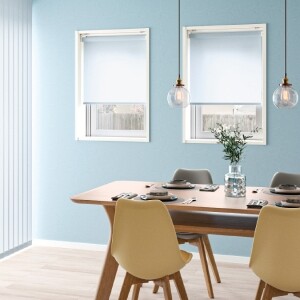 ロールスクリーン-Nプレーンウォッシャブル ペールブルー JC-6019