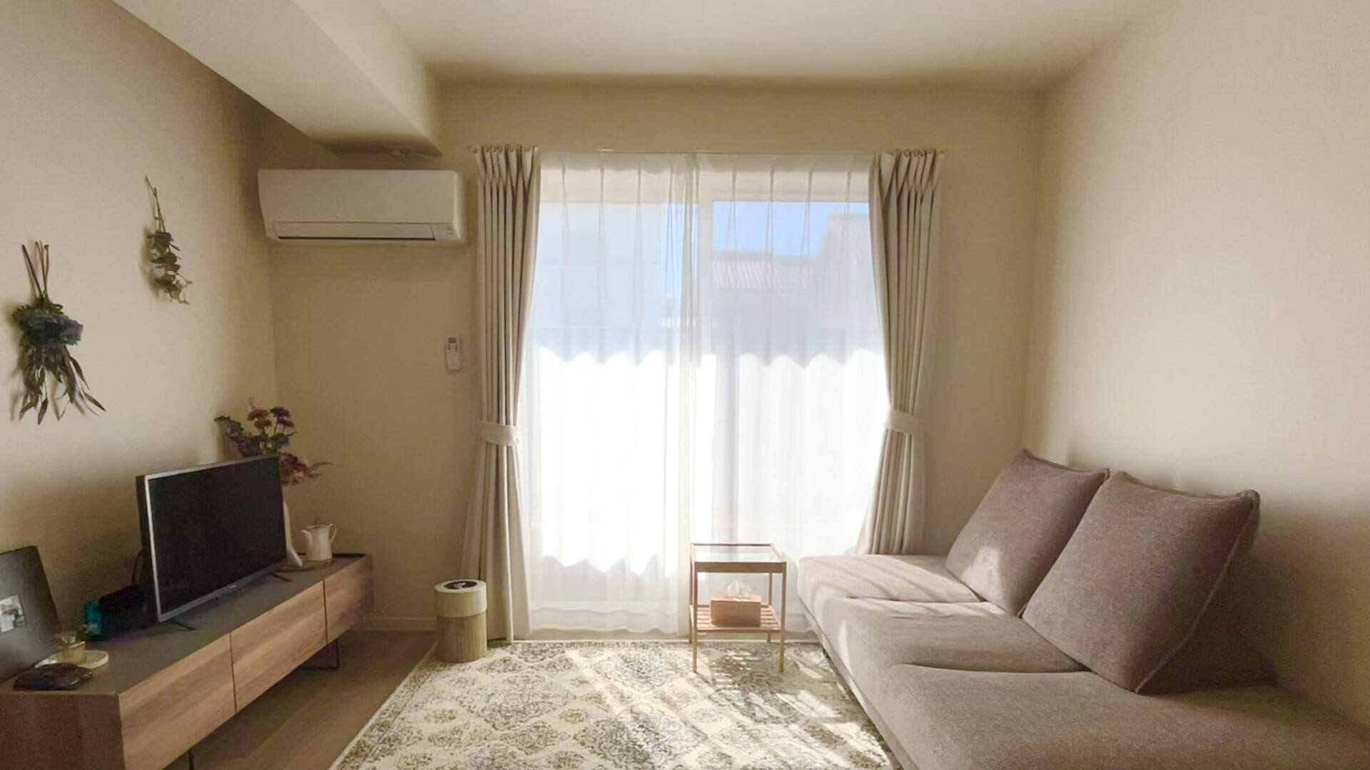 ホテルライクな部屋の画像