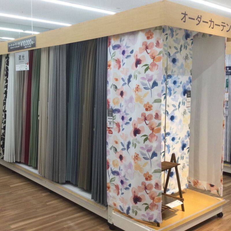 Tecc LIFE SELECT 神戸垂水店のオーダーカーテン専門店の店舗画像5枚目