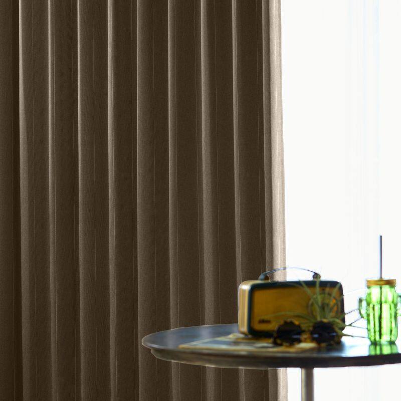 J-19068_drape_1_zoom.jpg