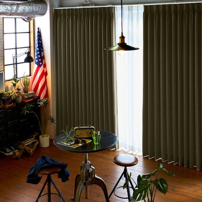 J-46020_drape_1_pull.jpg