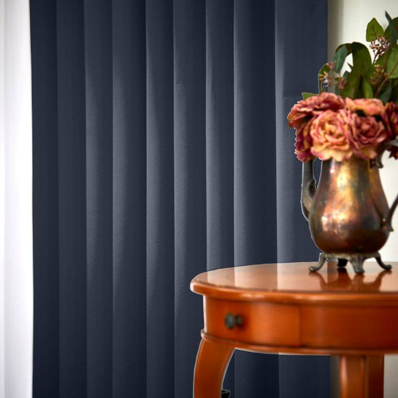 J-67168_drape_2_zoom.jpg