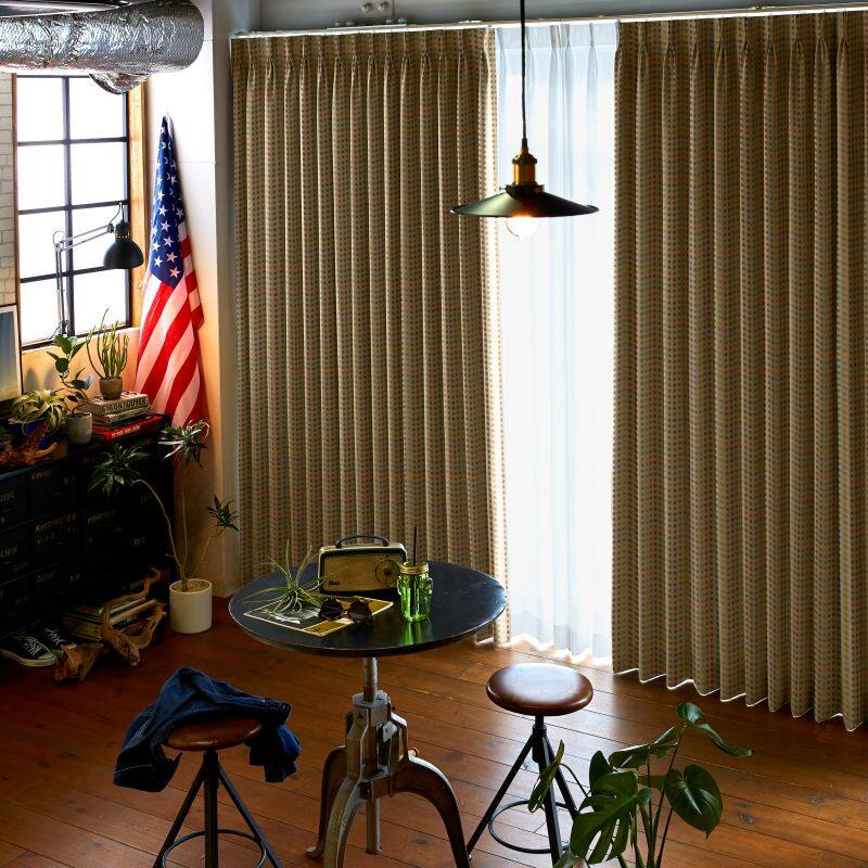 J-92358_drape_1_pull.jpg