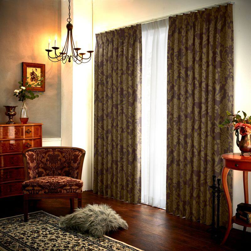P-23003_drape_2_pull.jpg
